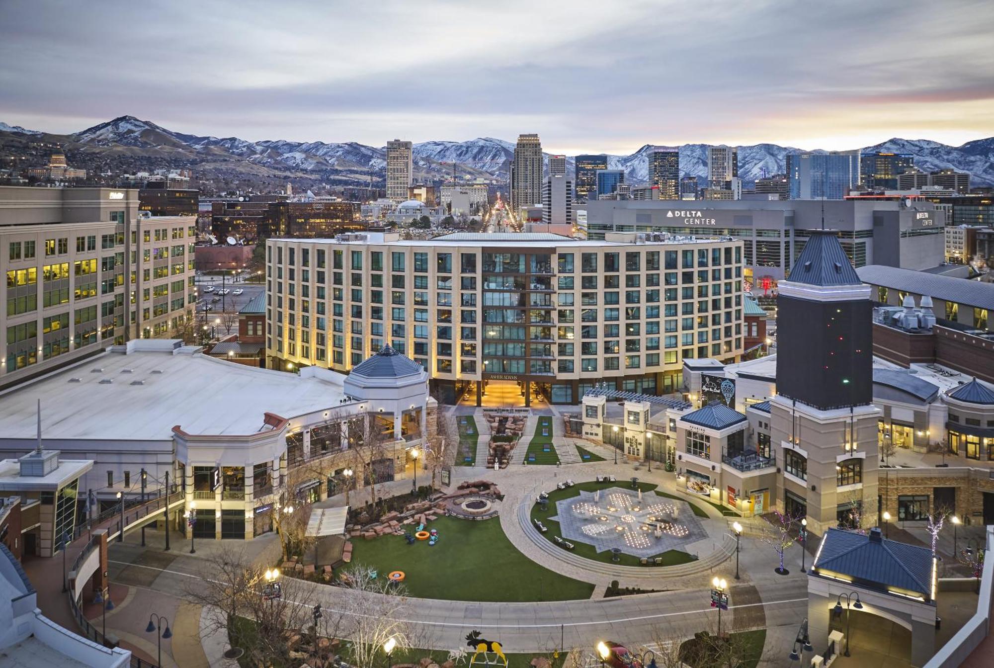 Asher Adams, Autograph Collection Salt Lake City Luaran gambar